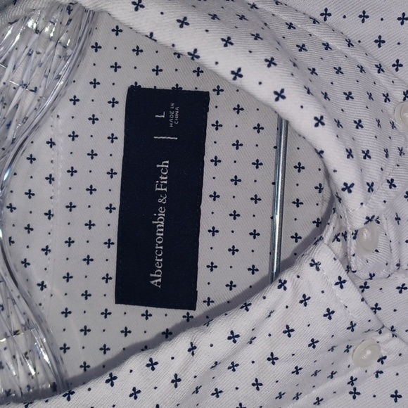 Abercrombie & Fitch men's button-down shirt - Picture 4 of 7